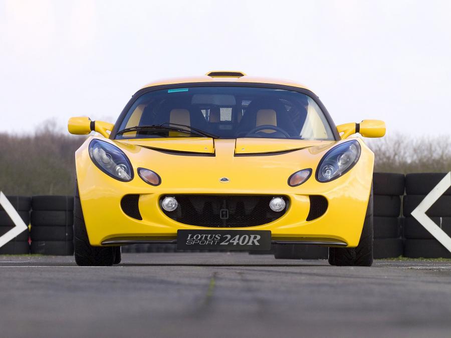  Lotus Sport Exige 240R 2005 года  (фото 2 из 6)